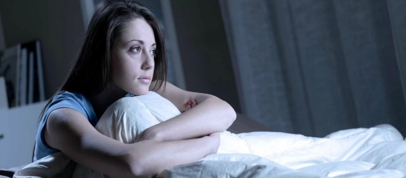 Ξυπνάς πάνω από μία φορά μέσα στη νύχτα; - Να από τι κινδυνεύεις